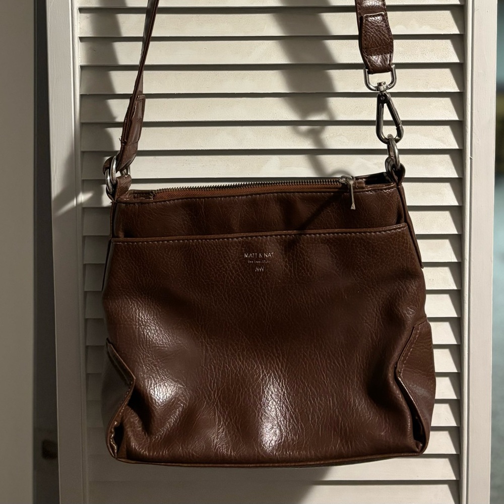 Matt & Nat Rich Brown Shoulder Bag